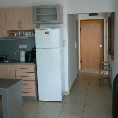 Hullam Apartman 公寓 鲍洛托内瑟德